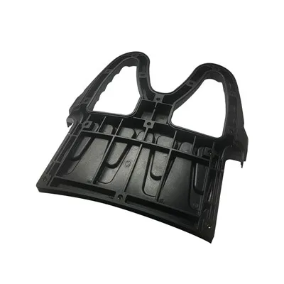 Ako zabrániť žltnutiu plastových častí PC?